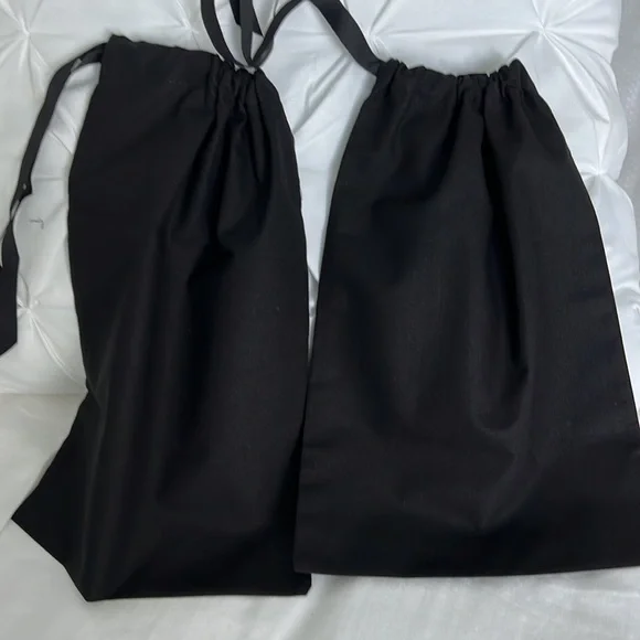 CHANEL Two Empty Dust Bags - Picture 3 of 3